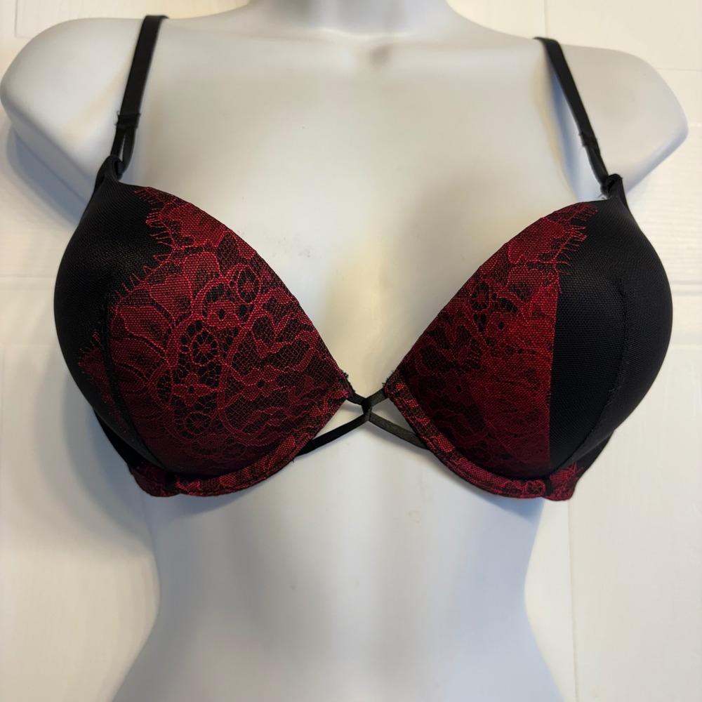 Victoria's Secret Bombshell Plunge Bra Women 34B Black Red Lace Push Up Lingerie